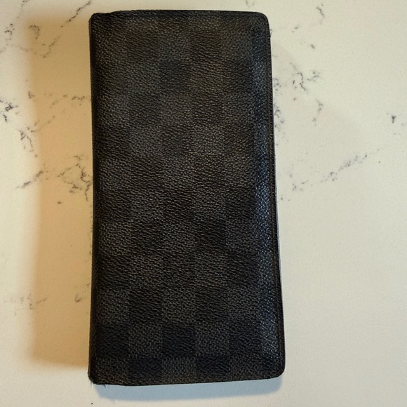 Louis Vuitton Damier Graphite Brazza Wallet - Picture 1 of 4